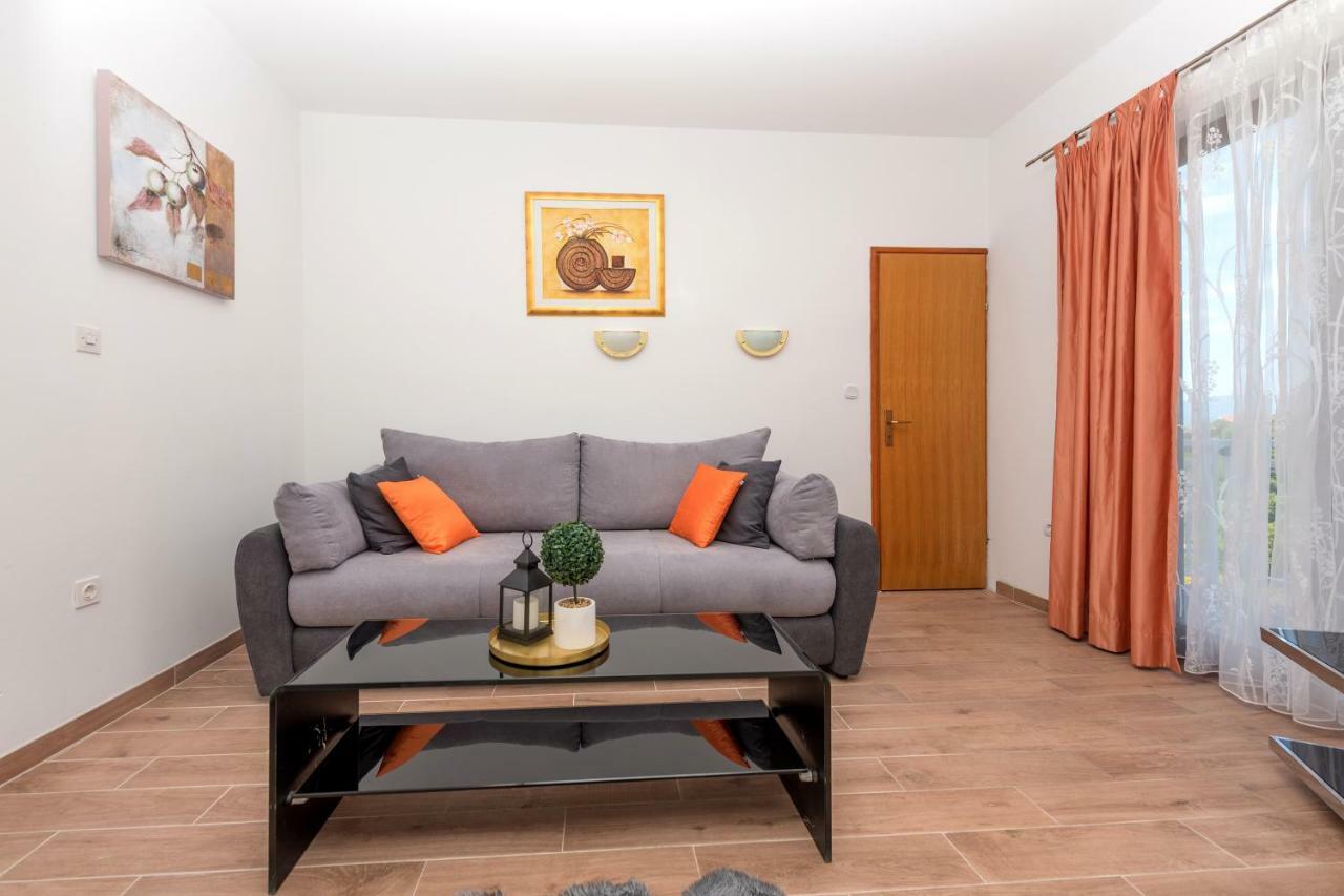 Apartmani Zara & Maris غراداك المظهر الخارجي الصورة
