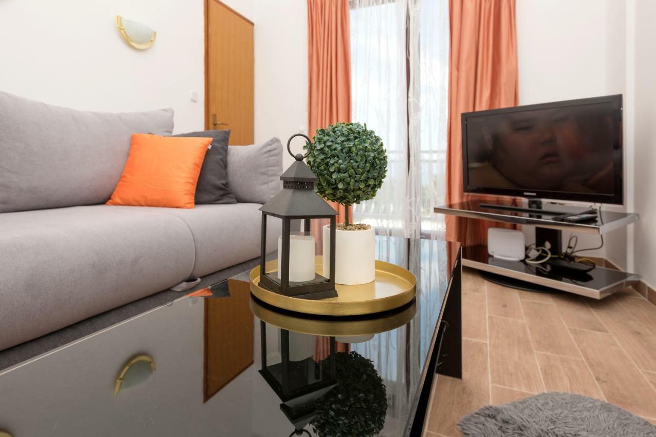 Apartmani Zara & Maris غراداك المظهر الخارجي الصورة